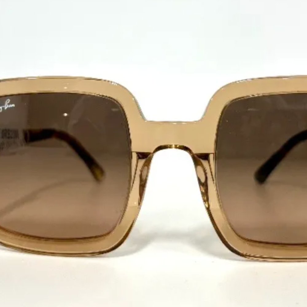 TAN RAY-BANS SUNGLASSES